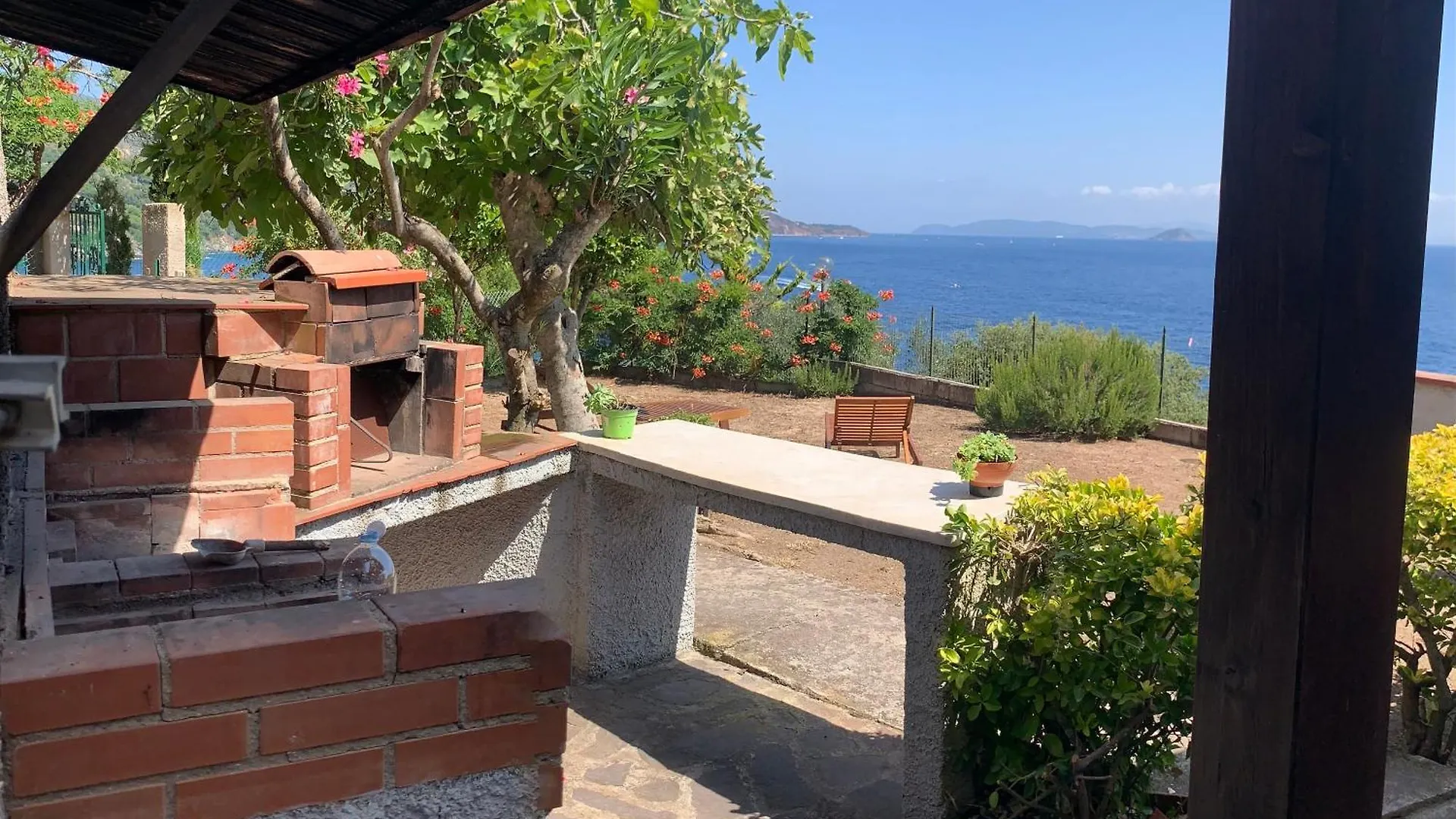 Punta Paradiso Rio Marina Holiday home